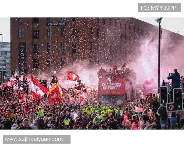墨尔本城青年队迎战阿德莱德全力争胜展现青春风采
