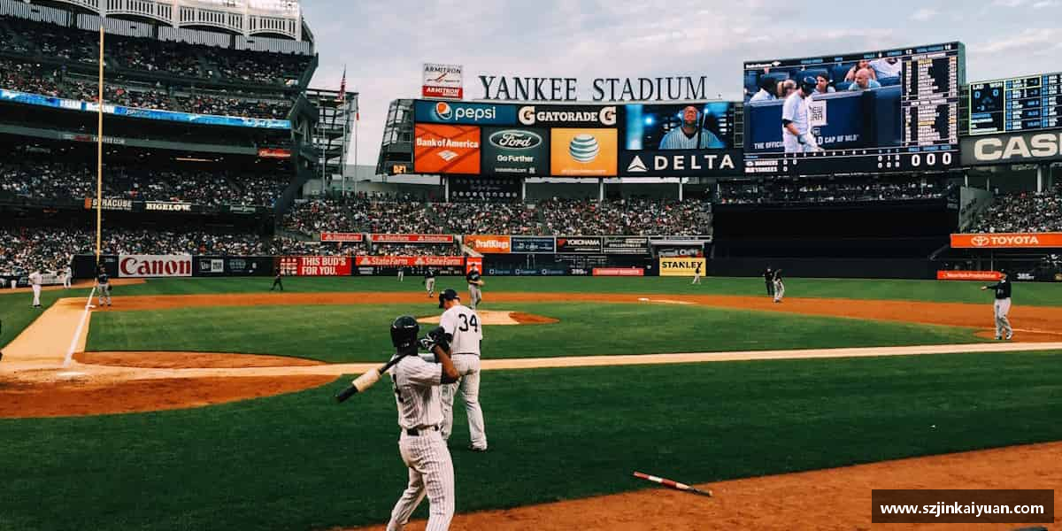 冲破困境，迈向新的高峰。